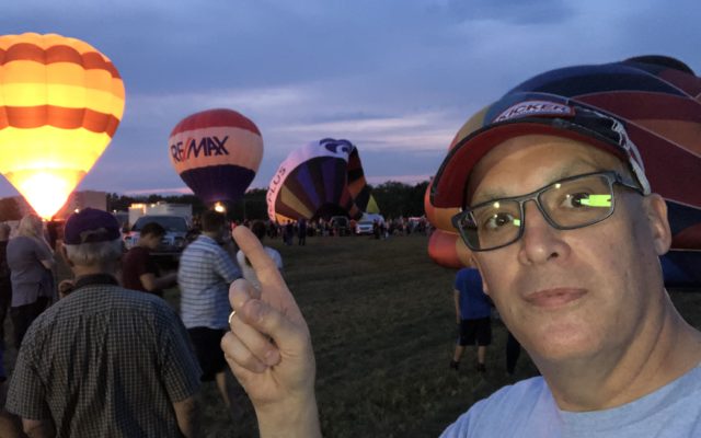 Bradley J spent his weekend wishing he could fly at the Huff N Puff Ballon Rally!  What did you do this weekend?